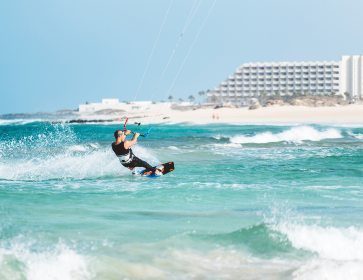 plage sable blanc aux antilles