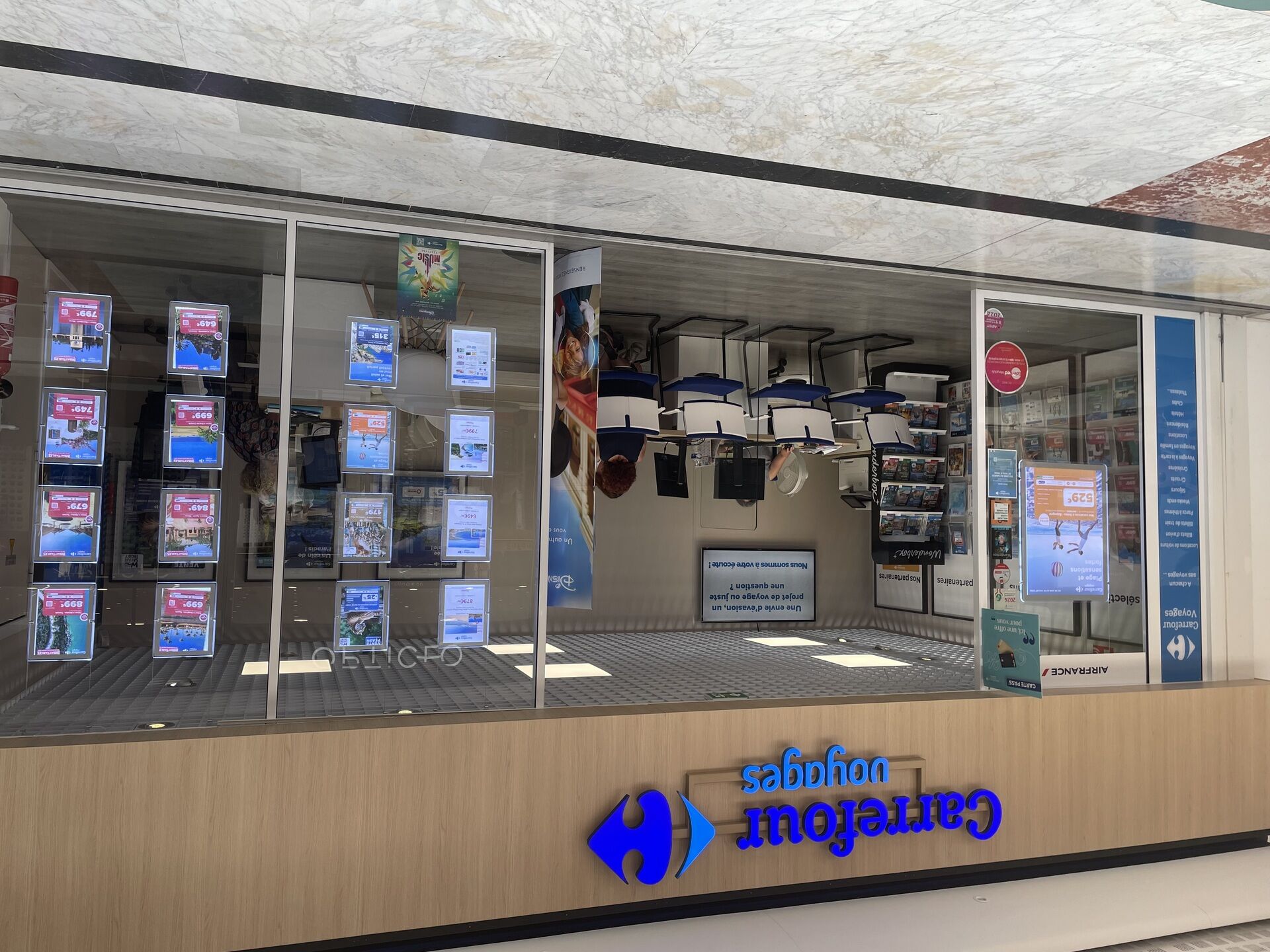 Image de l'agence Carrefour Voyages Angoulins